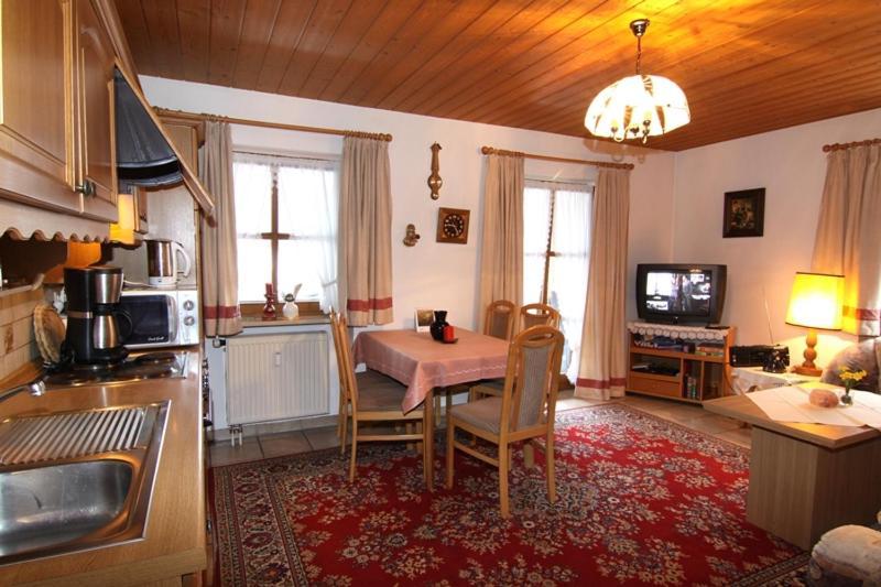 Ferienwohnung Flora Шёнау-ам-Кёнигсзе Экстерьер фото