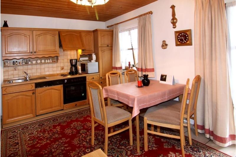 Ferienwohnung Flora Шёнау-ам-Кёнигсзе Экстерьер фото